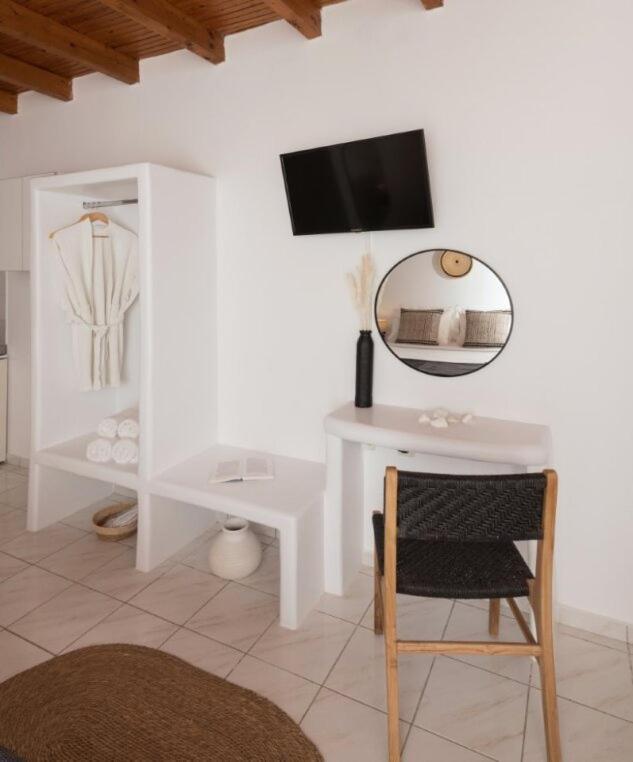 Kanelis Studios & Suites Mytakas Luaran gambar