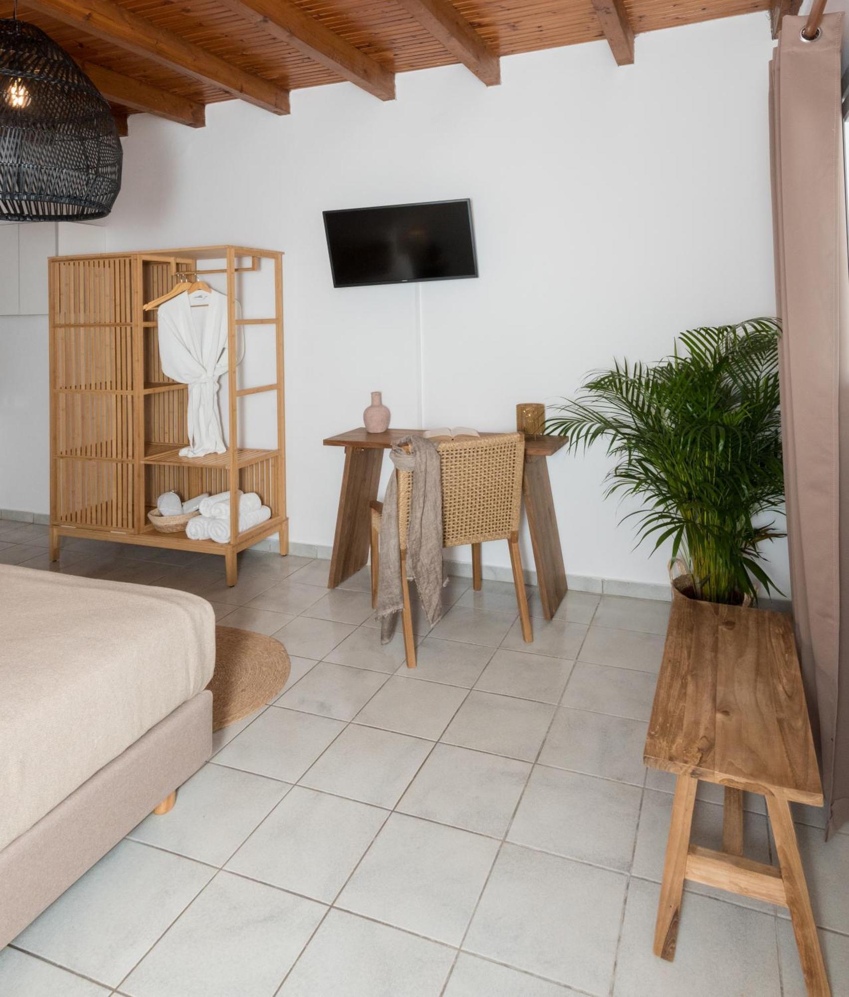 Kanelis Studios & Suites Mytakas Luaran gambar